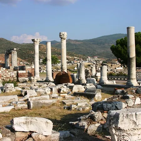 酒店 塞尔丘克乌古拉马奥特里酒店