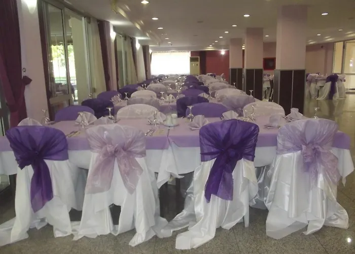 Uygulama Oteli̇ Otel