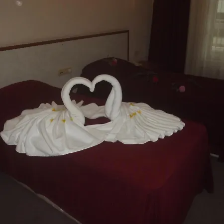 Uygulama Oteli̇ * 셀주크