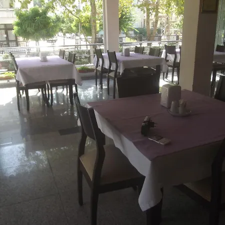 Uygulama Oteli̇ Hotel *